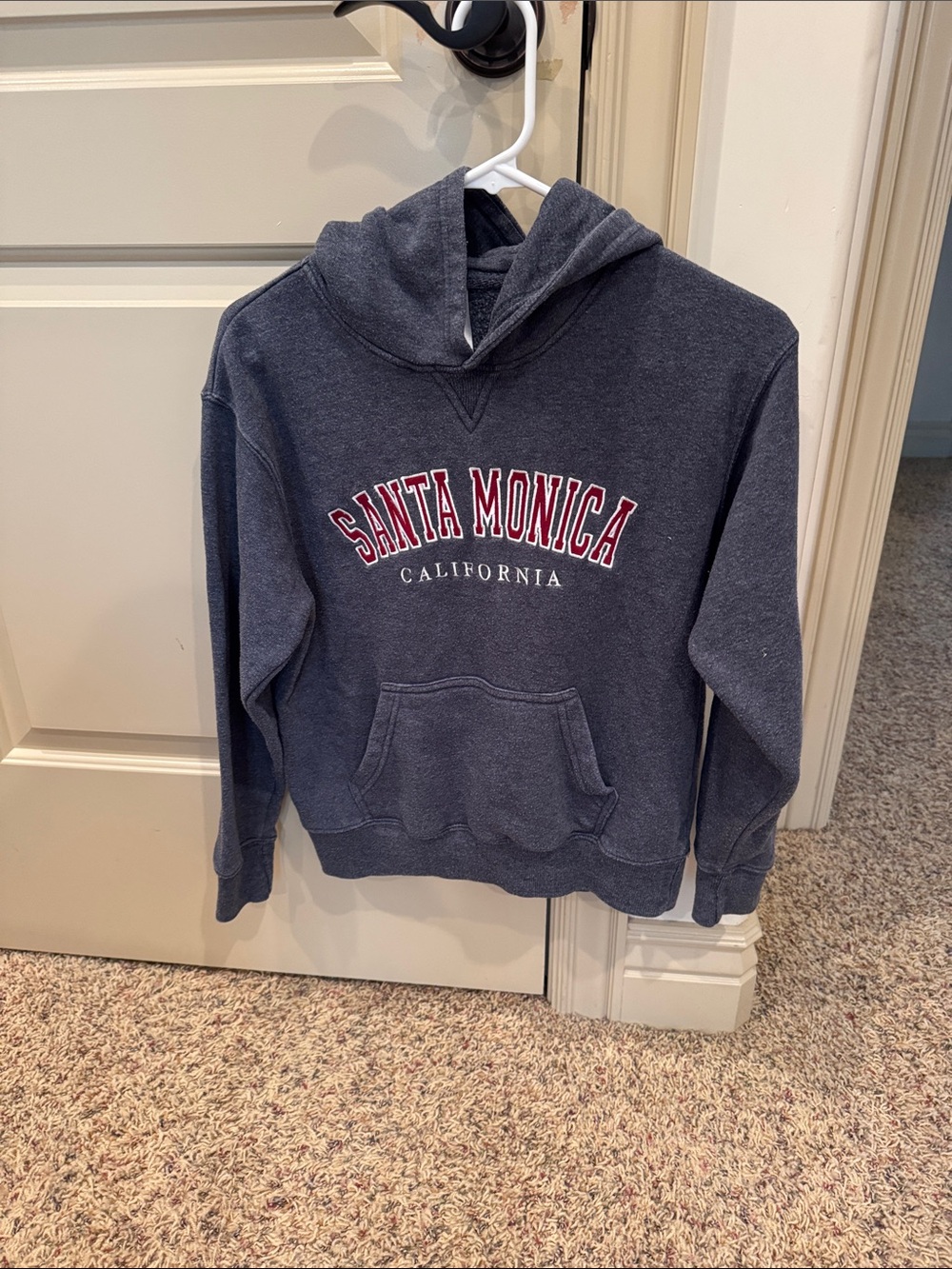 Santa Monica California Grey Hoodie – Kids Pullover Sweatshirt - Youth Medium